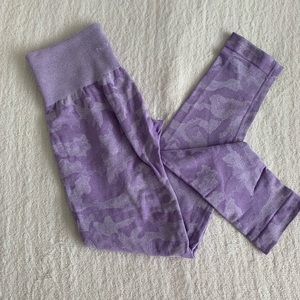 NVGTN lilac camo leggings
